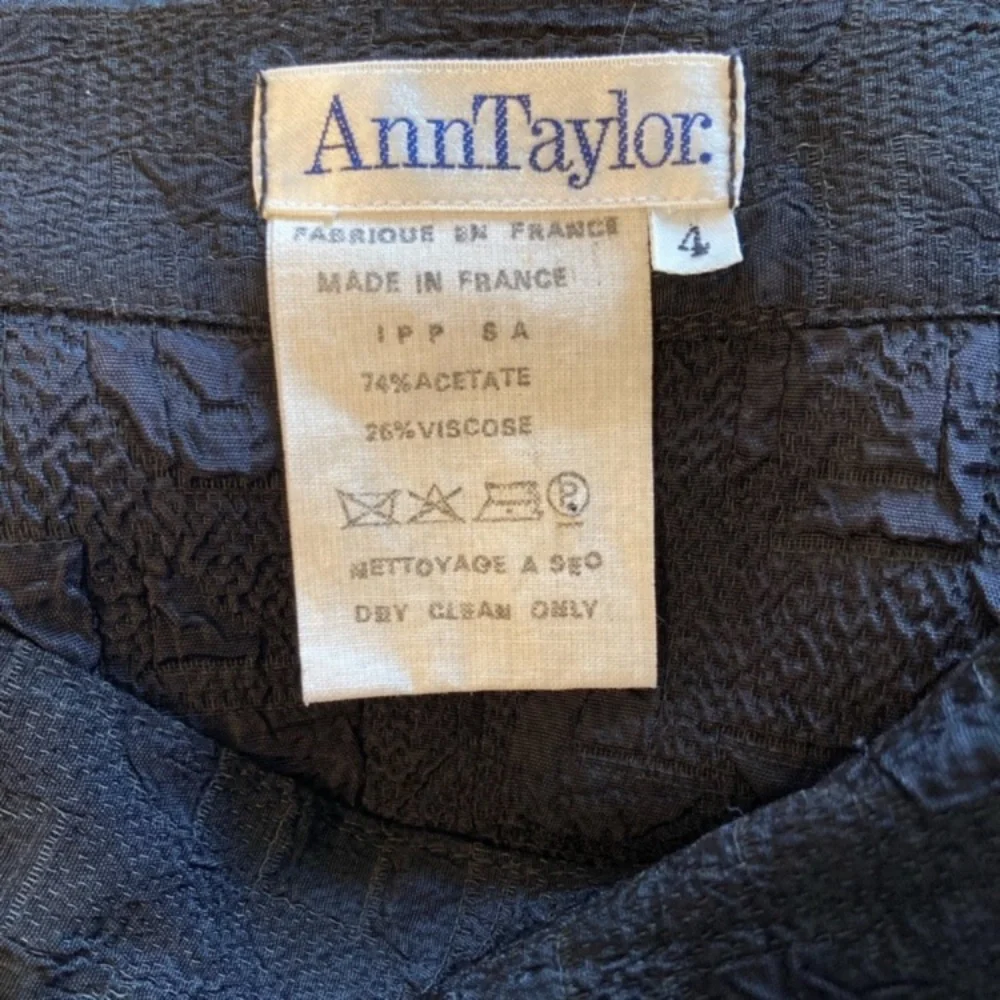 80s midi skirt made in France, dark black, Ann Taylor, labeled 4 but fits like 0 - Picture 14 of 14